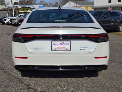 Certified 2025 Honda Accord Sport image 4
