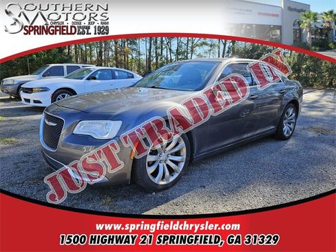 Used 2019 Chrysler 300 Touring L w/ Quick Order Package 22F image 1