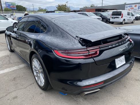 Used 2018 Porsche Panamera 4 AWD/4WD image 10
