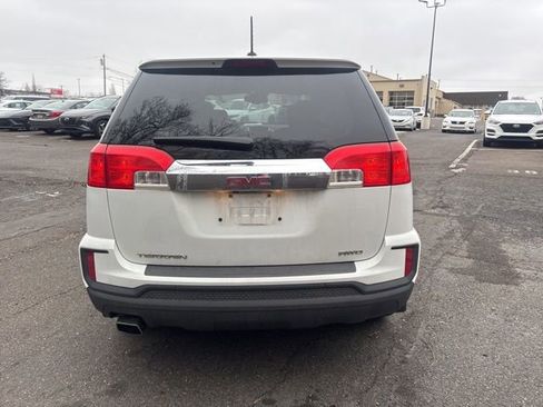 Used 2017 GMC Terrain SLE image 6