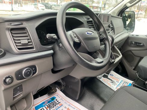 Used 2024 Ford Transit 250 T-250 130 Low Rf 9070 GVWR RW w/ Exterior Upgrade Package image 14