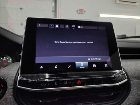 Used 2024 Jeep Compass Latitude image 47