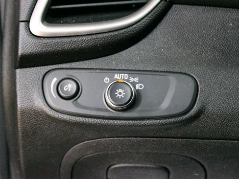 Used 2019 Chevrolet Trax LS w/ LPO, Cargo Package FWD image 13
