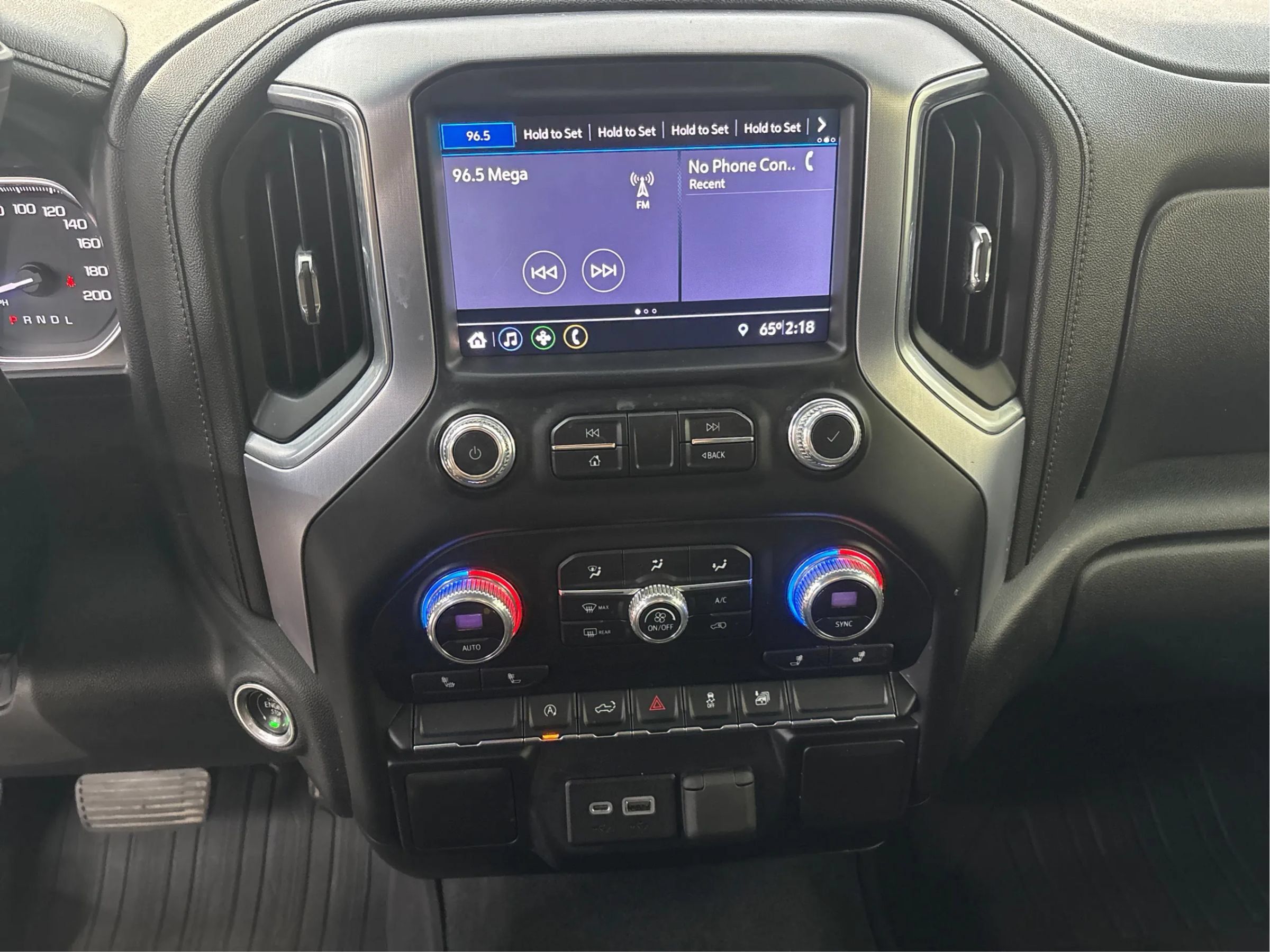 Used 2019 GMC Sierra 1500 SLE AWD/4WD image 17