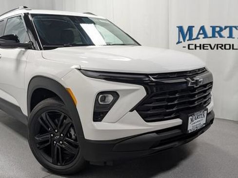 New 2026 Chevrolet TrailBlazer LT w/ Convenience Package AWD/4WD image 1