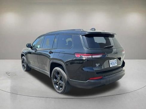 Used 2023 Jeep Grand Cherokee L Laredo AWD/4WD image 4