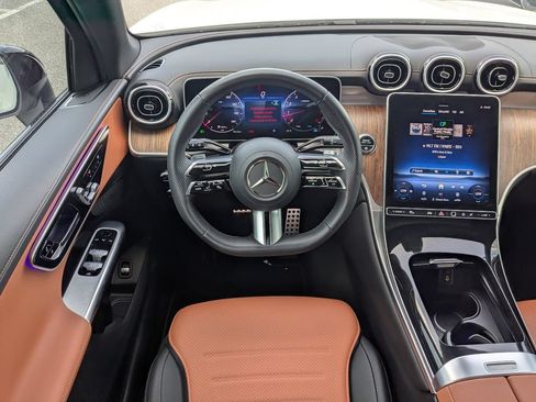 Certified 2026 Mercedes-Benz GLC 300 4MATIC image 3
