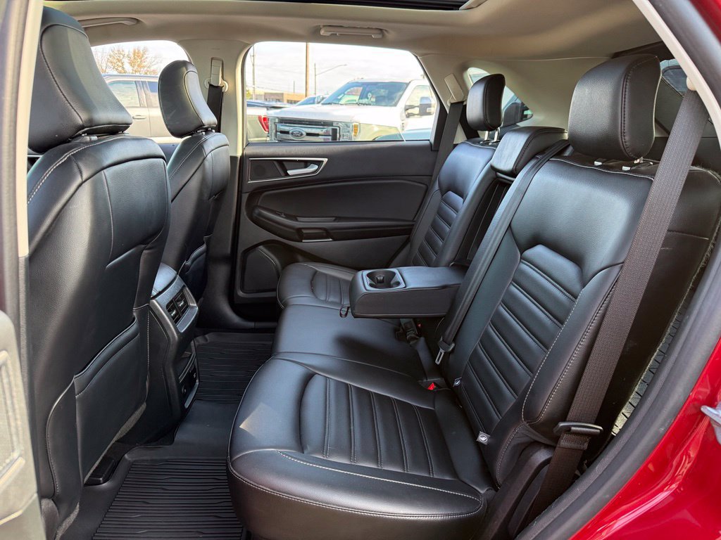 Certified 2022 Ford Edge SEL w/ Convenience Package AWD/4WD image 13
