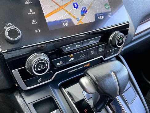 Certified 2017 Honda CR-V Touring image 32