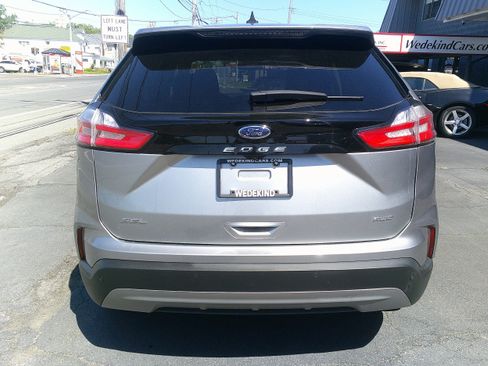 Used 2024 Ford Edge SEL AWD/4WD image 10