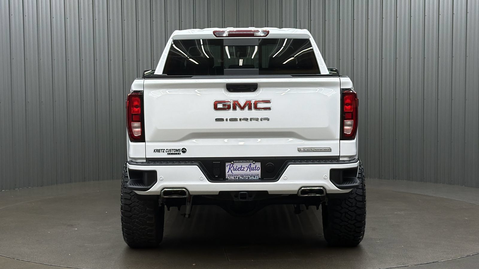 Used 2025 GMC Sierra 1500 Elevation w/ Elevation Premium Package AWD/4WD image 4