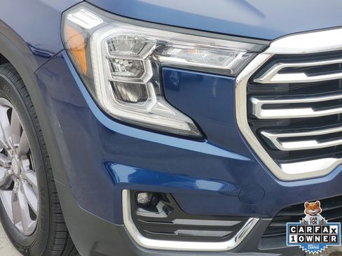 Used 2023 GMC Terrain SLT image 13