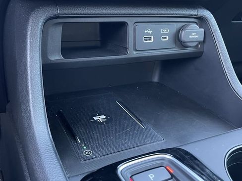 Used 2024 Honda Pilot EX-L image 19