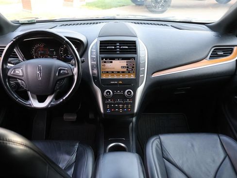 Used 2017 Lincoln MKC Reserve FWD image 12