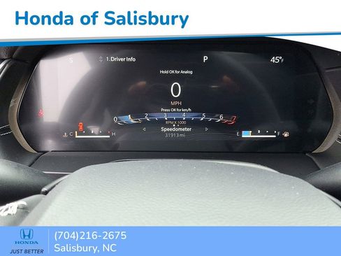 Used 2023 Jeep Grand Cherokee Laredo w/ Luxury Tech Group I image 17