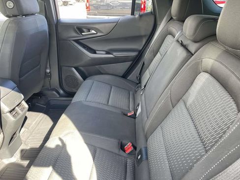 Used 2026 Chevrolet Equinox LT w/ LPO, Floor Liner Package AWD/4WD image 27