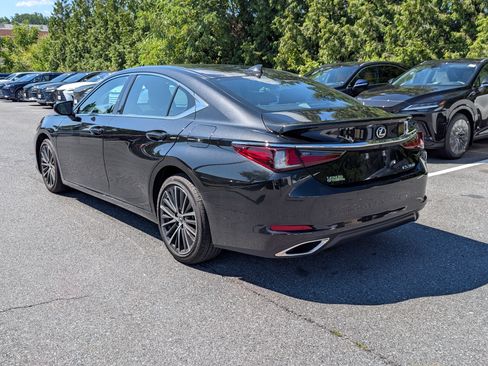 Certified 2025 Lexus ES 350 w/ Premium Package FWD image 5