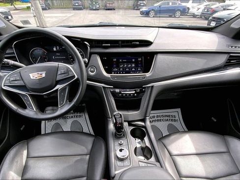 Used 2025 Cadillac XT5 Premium Luxury AWD/4WD image 15