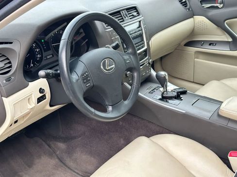 Used 2009 Lexus IS 250 AWD image 10