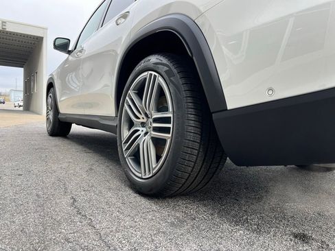 Certified 2025 Mercedes-Benz GLS 450 GLS 450 image 12