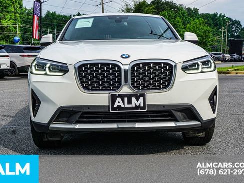 Used 2025 BMW X4 xDrive30i AWD/4WD image 9