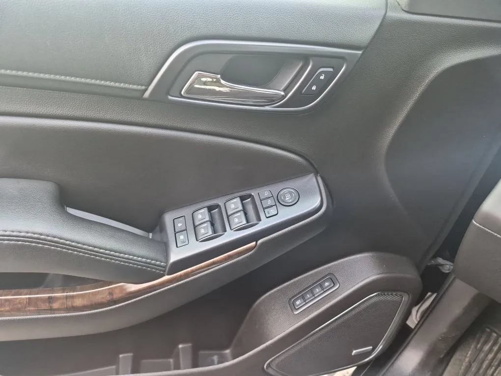Used 2018 Chevrolet Tahoe LT AWD/4WD image 10