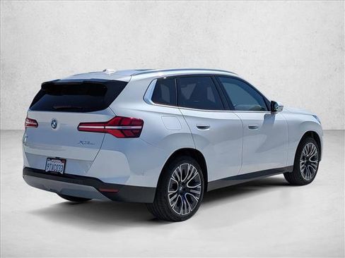 Used 2025 BMW X3 xDrive30 w/ Premium Package AWD/4WD image 5