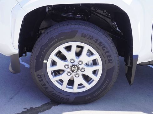 Certified 2026 Toyota Tacoma SR5 RWD image 20