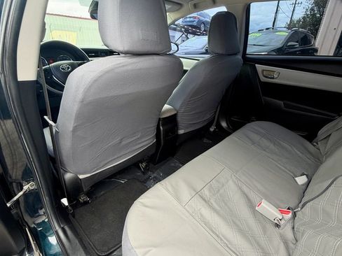 Used 2018 Toyota Corolla LE w/ Carpet Mat Package (TMS) FWD image 21
