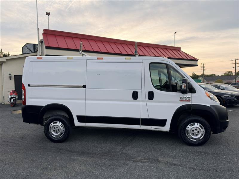 Used 2017 RAM ProMaster 1500 w/ Premium Appearance Group FWD image 4