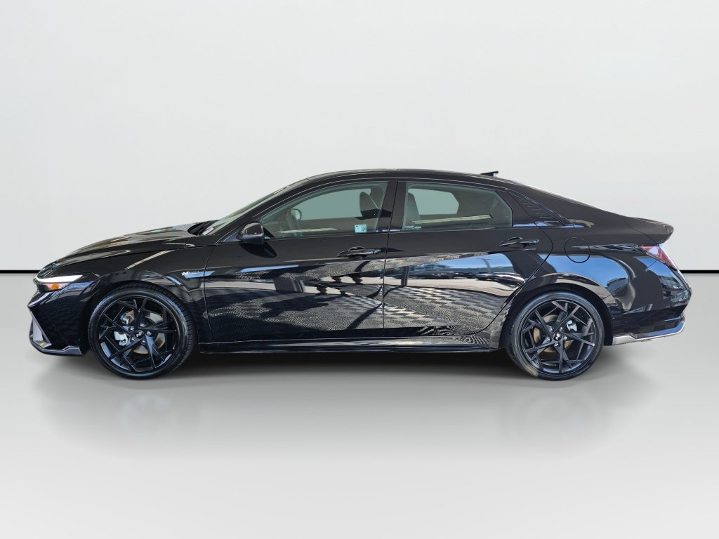Used 2025 Hyundai Elantra N Line FWD image 2
