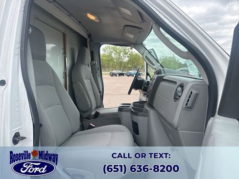 Used 2011 Ford E-350 and Econoline 350 Super Duty w/ Payload Pkg RWD image 22