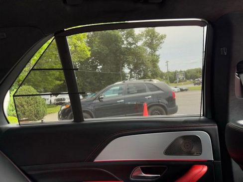 Used 2024 Mercedes-Benz GLE 63 AMG S image 96