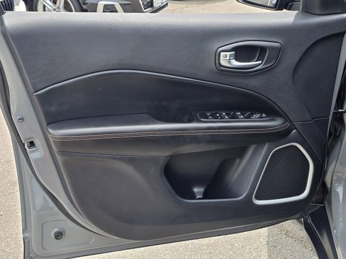 Used 2020 Jeep Compass Limited FWD image 22