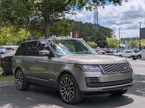 Used 2018 Land Rover Range Rover HSE AWD/4WD image 3