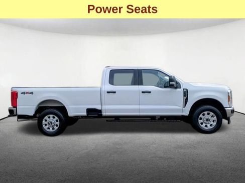 Used 2024 Ford F250 XLT AWD/4WD image 4