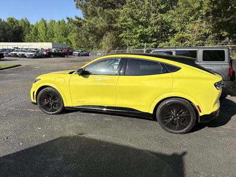 Used 2025 Ford Mustang Mach-E GT image 12