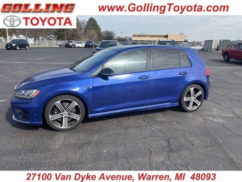 Used 2016 Volkswagen Golf R Base image 1