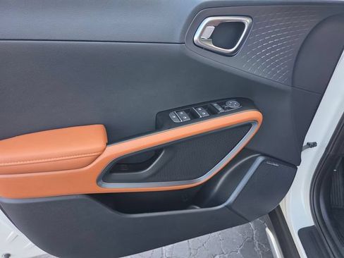 Used 2025 Kia Soul EX FWD image 10