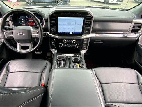 Used 2021 Ford F150 Lariat w/ Trailer Tow Package image 16