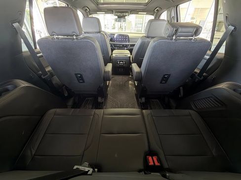 Used 2026 Chevrolet Tahoe RST w/ Comfort Package AWD/4WD image 52