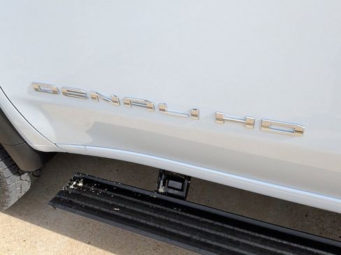 New 2026 GMC Sierra 2500 Denali w/ Denali Reserve Package image 48