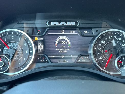New 2026 RAM 1500 Laramie AWD/4WD image 23