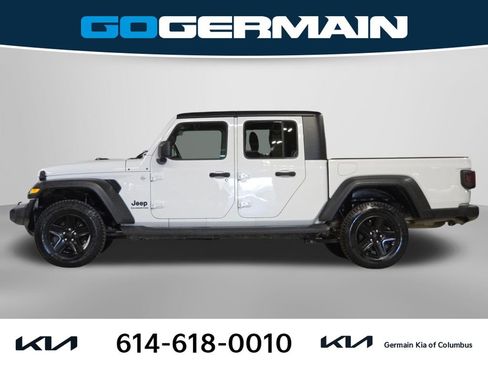 Used 2020 Jeep Gladiator Sport w/ Quick Order Package 24S AWD/4WD image 12