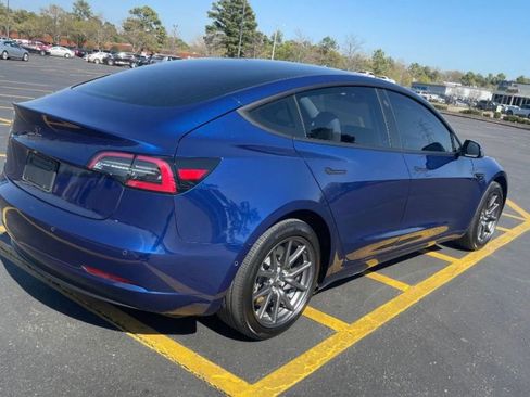 Used 2019 Tesla Model 3 Standard Range Plus image 8