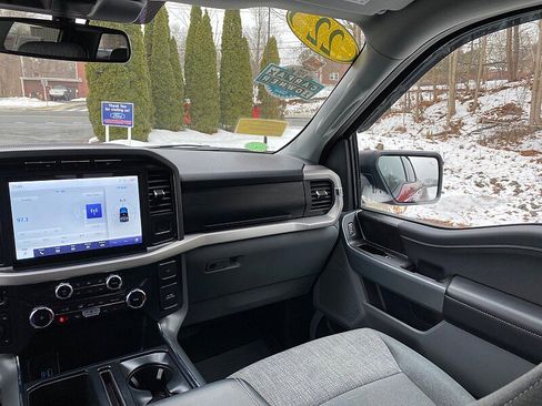 Used 2022 Ford F150 XLT w/ Equipment Group 302A High image 40