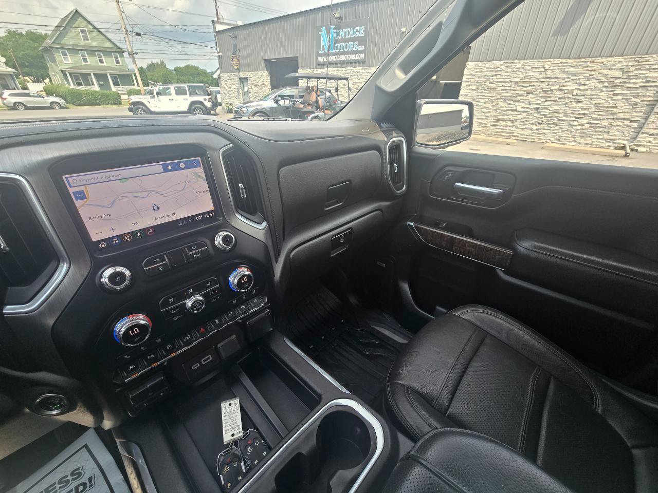 Used 2019 GMC Sierra 1500 Denali w/ Denali Ultimate Package AWD/4WD image 11