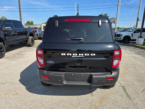 New 2025 Ford Bronco Sport Outer Banks image 4