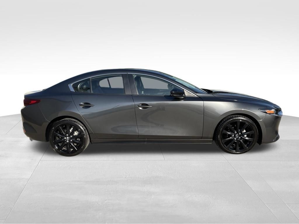 Used 2024 MAZDA MAZDA3 s FWD image 4