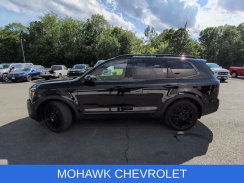 Used 2025 Kia Telluride SX X-Line AWD/4WD image 2
